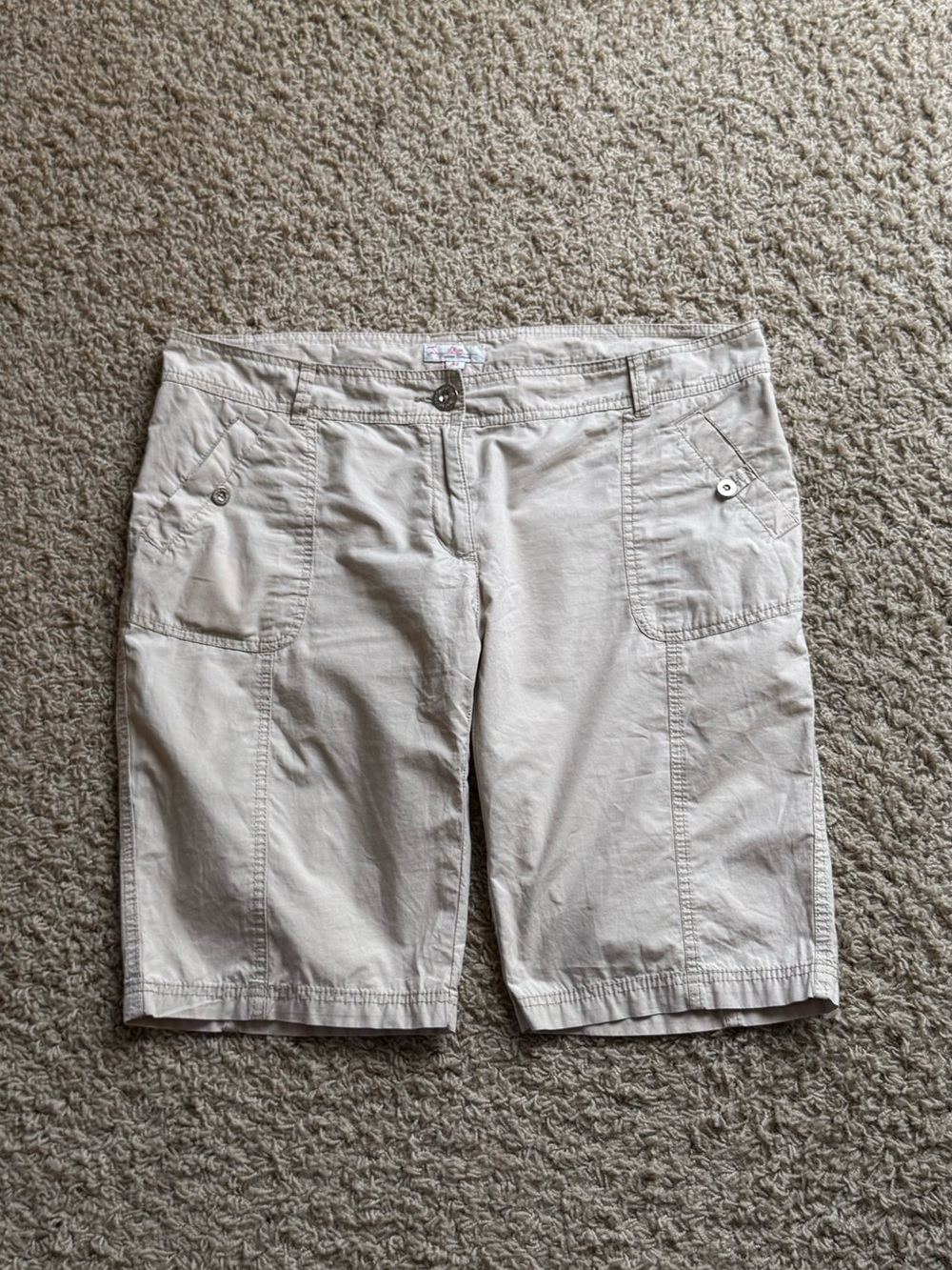 s.Oliver Beige Cargo Shorts Women’s EU 42 Casual Utility Bermuda Shorts